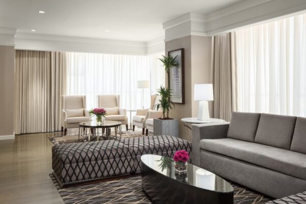royal-suite-living-room